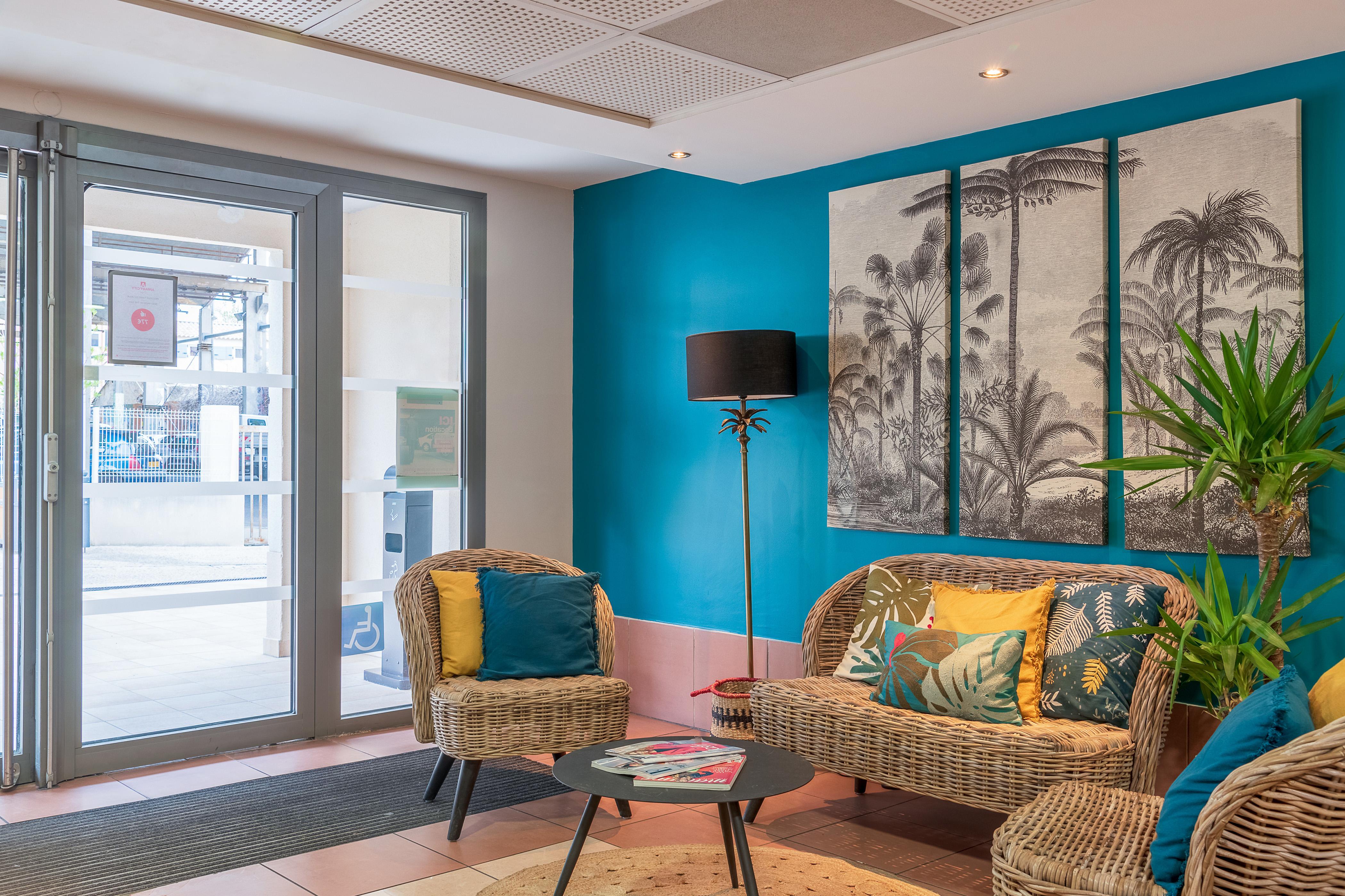 Appart’city Confort – Côté Port Apartahotel La Ciotat